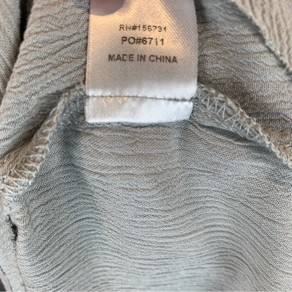 Grade & Gather sz M NWOT Light Stone Grey Boho Gauzy Ruffle Peasant Blouse - Picture 9 of 9